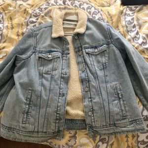 Denim jacket with wool on the inside